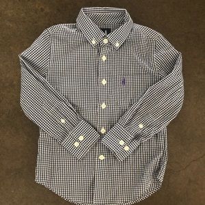 Johnnie O button top